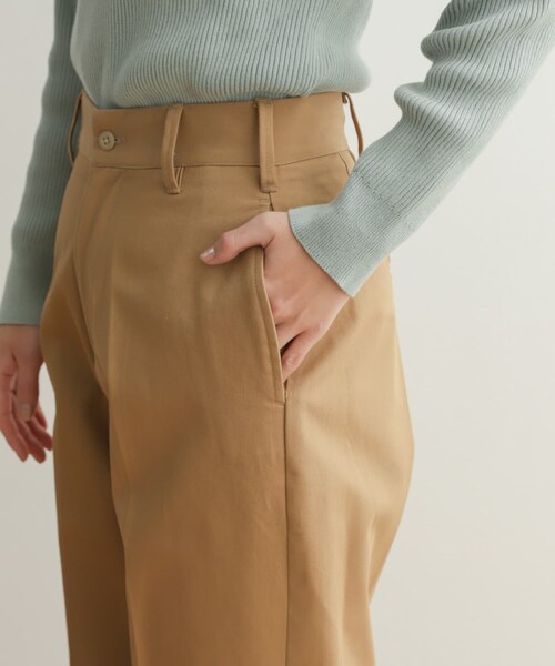URBAN RESEARCH DOORS(アーバンリサーチドアーズ)の「ハイウエストチノパンツ(チノパンツ・レディース・L/BEIGE/BEIGE・S/M/L)」の15枚目の写真