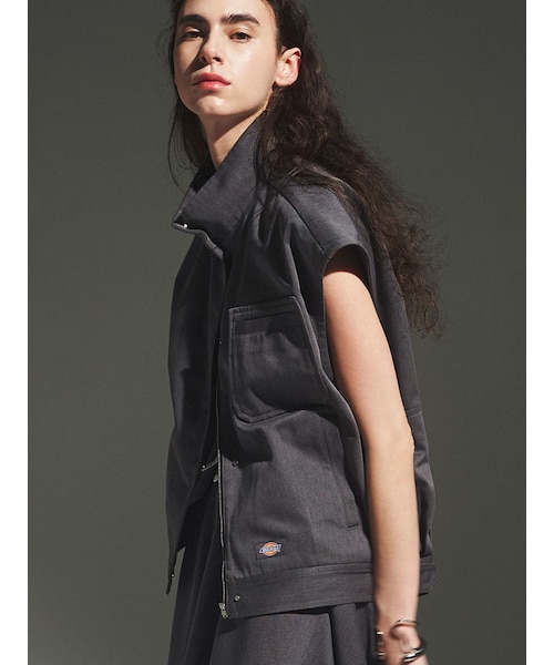 ELENDEEK（エレンディーク）の「【Dickies×ELENDEEK】STAND ZIP VEST（ベスト・レディース・グレー/ブラック/ボルドー・F）」の3枚目の写真