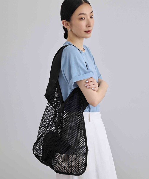 ADAM ET ROPE'(アダムエロペ)の「【J'aDoRe・店舗限定】【Speedo(スピード)】メッシュトート(トートバッグ・レディース・ブラック・F)」の17枚目の写真