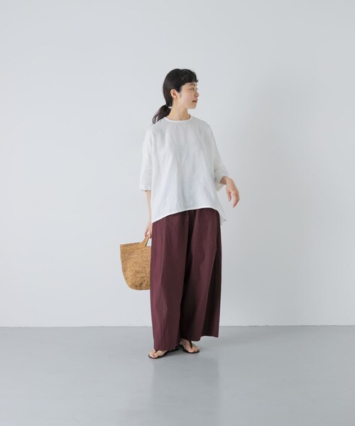 かぐれ（カグレ）の「リネンクルーネック半袖シャツ（シャツ/ブラウス・レディース・OFF/BLACK/ROYAL BLUE・Free）」の8枚目の写真