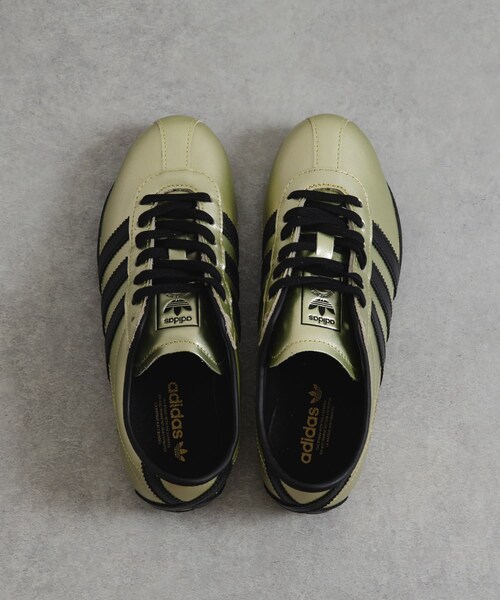 URBAN RESEARCH（アーバンリサーチ）の「adidas　TOKYO W（スニーカー・レディース・ゴールド・23.5/24/24.5/25）」の4枚目の写真