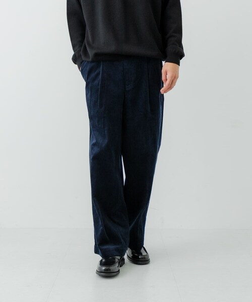 URBAN RESEARCH(アーバンリサーチ)の「6W CORDUROY TROUSER(その他パンツ・メンズ・BLACK/KHAKI/NAVY/BROWN・M/L)」の17枚目の写真