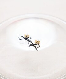 ミニリボンピアス