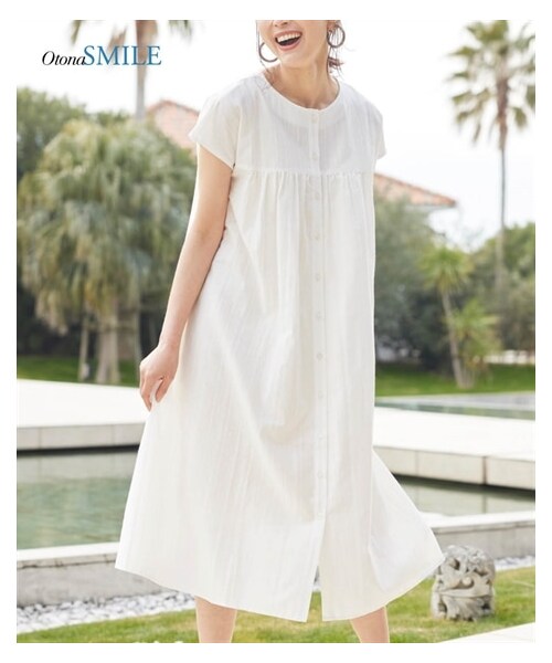 nissen（ニッセン）の「大きいサイズ　綿１００％ドビー織ワンピース（OtonaSMILE）（ワンピース・レディース・ネイビー/オフホワイト・L/LL/3L/4L/5L/6L/8L/10L）」の17枚目の写真