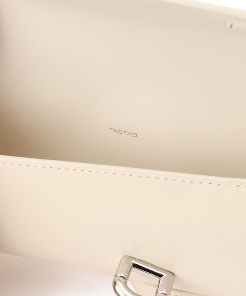 ADAM ET ROPE'（アダムエロペ）の「【TAD FAB（タッド ファブ）】BOX MINI（ショルダーバッグ・レディース・ブラック/ホワイト/ピンク・F）」の13枚目の写真