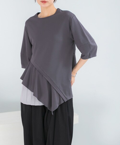 URBAN RESEARCH ROSSO（アーバンリサーチロッソ）の「ELENDEEK　SLIDE FLARE DOCKING CUT AND SEWN（Tシャツ/カットソー・レディース・O.WHT/GRY/BLK・Free）」の4枚目の写真