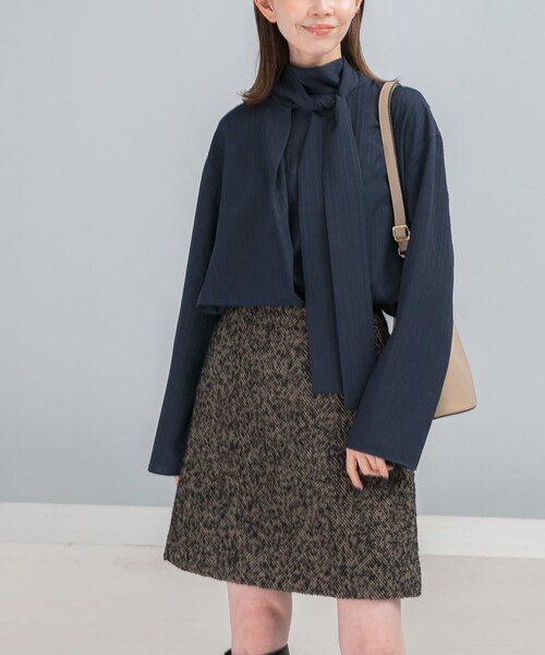 URBAN RESEARCH ROSSO（アーバンリサーチロッソ）の「ウール混ループツイードミニスカート（スカート・レディース・OFF×BLACK/CAMEL×BK・36/38）」の12枚目の写真