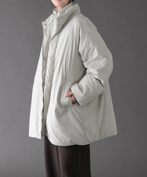URBAN RESEARCH DOORS（アーバンリサーチドアーズ）の「FORK&SPOON　SORONAスタンドカラーブルゾン（ブルゾン・レディース・BLACK/WINE/SAND・1）」の2枚目の写真
