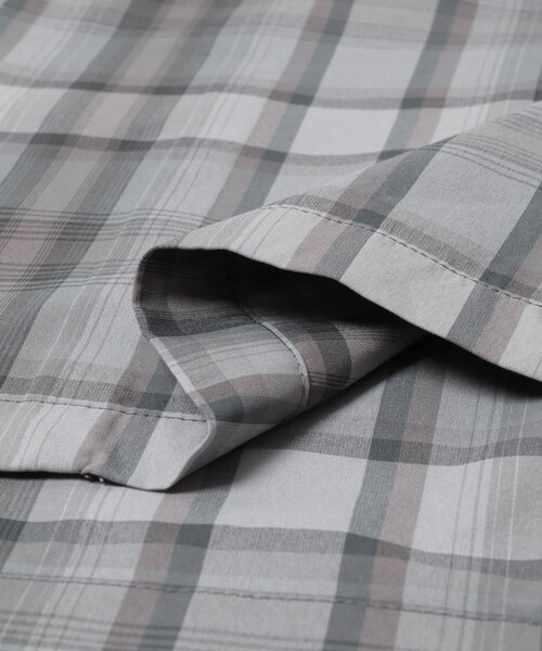 URBAN RESEARCH DOORS(アーバンリサーチドアーズ)の「Snow Peak Apparel FADE CHECK BREEZY SHIRTS(シャツ/ブラウス・メンズ・RED/LIGHT BLUE/GREIGE・M/L/XL)」の10枚目の写真