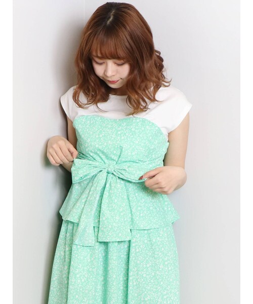 dazzlin（ダズリン）の「CATプリントビスチェトップス（その他トップス・レディース・グリーン/レッド/イエロー・F）」の12枚目の写真