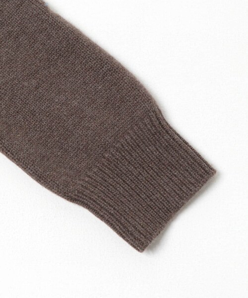 URBAN RESEARCH（アーバンリサーチ）の「new basic　WOOL CASHMERE CHUNKY SWEATER（ニット/セーター・メンズ・CHARCOAL/BROWN・M/L/XL）」の14枚目の写真