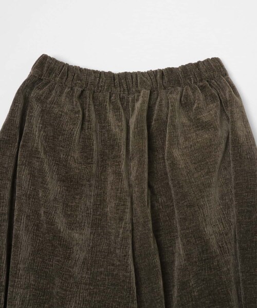 LAATO（ラート）の「wrinkle velor wide pants（その他パンツ・レディース・クリーム/キャラメル/シャドウ・FREE）」の16枚目の写真