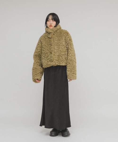 KBF（ケイビーエフ）の「クラッシュサテンナロースカート（スカート・レディース・BEIGE/CHARCOAL/BLACK・One）」の8枚目の写真