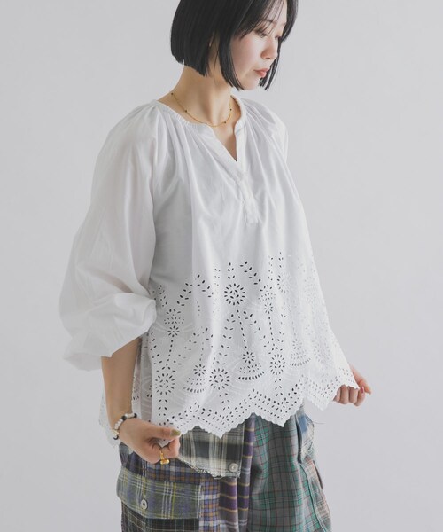 THE GOODLAND MARKET（ザグッドランドマーケット）の「FANAKA　チュニックブラウス（シャツ/ブラウス・レディース・WHITE/BLACK/BLUE・Free）」の6枚目の写真