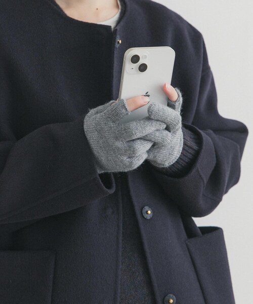 URBAN RESEARCH DOORS（アーバンリサーチドアーズ）の「WILLIAM BRUNTON　3ply Long Gloves（ベルト・レディース・グレー/ベージュ/ピンク・Free）」の5枚目の写真