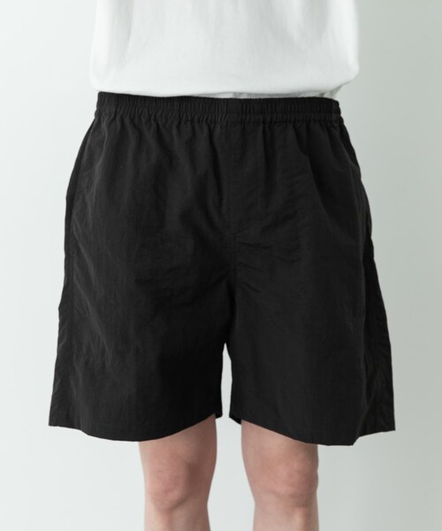 URBAN RESEARCH Sonny Label（アーバンリサーチサニーレーベル）の「ナイロンイージーバギーショートパンツ（その他パンツ・メンズ・ブラック/グレー/ネイビー・M/L）」の13枚目の写真