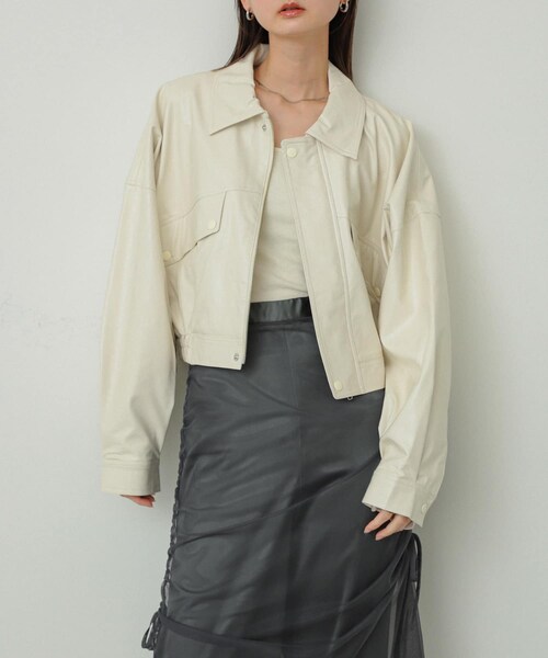 SENSE OF PLACE by URBAN RESEARCH(センスオブプレイスバイアーバンリサーチ)の「クロップドレザーライクブルゾン(ブルゾン・レディース・IVORY/BLACK/NAVY・one)」の5枚目の写真