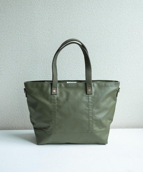 URBAN RESEARCH Sonny Label（アーバンリサーチサニーレーベル）の「POLER　WASABI&POLER Durable Tent Tote S（トートバッグ・メンズ・BLACK/GREEN・One）」の2枚目の写真