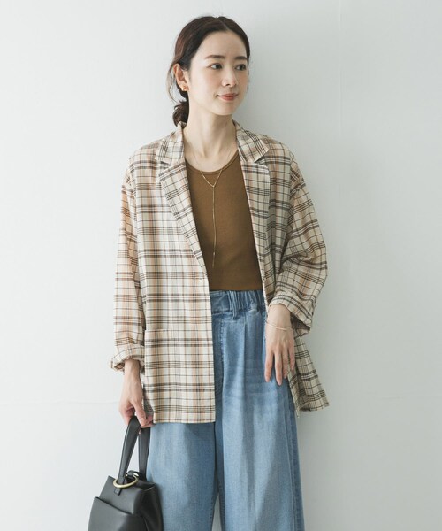 URBAN RESEARCH（アーバンリサーチ）の「コットンテレコタンクトップ（タンクトップ・レディース・ECRU/CHARCOAL/AMBER・Free）」の17枚目の写真