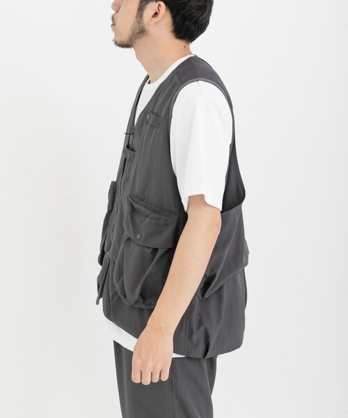 EKAL（エカル）の「Snow Peak Apparel　Insect Shield Mesh Vest（ベスト・メンズ・NAVY/CHARCOAL・M/L）」の5枚目の写真