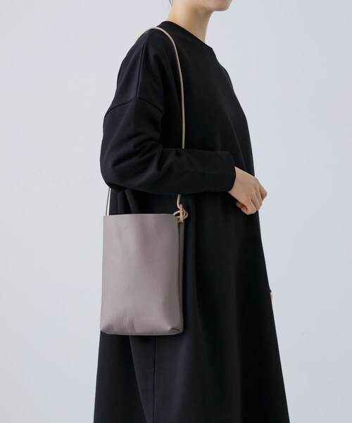 かぐれ(カグレ)の「ATELIER 4.5 SACOCHE(その他雑貨・レディース・white/black/gray・one)」の3枚目の写真