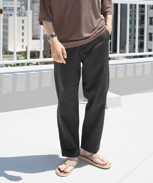 ITEMS URBANRESEARCH（アイテムズ アーバンリサーチ）の「『セットアップ対応』マシンウォッシャブルピケテーパードパンツ（その他パンツ・メンズ・BLK/KHK/NVY・M/L）」の6枚目の写真