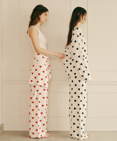 ADAM ET ROPE'(アダムエロペ)の「【WEB限定】・【PETIT BATEAU pour ADAM ET ROPE'】別注ハートプリントパジャマ(ルームウェア/パジャマ・レディース・ネイビー/レッド・F)」の12枚目の写真