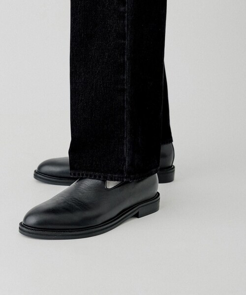 ADAM ET ROPE'（アダムエロペ）の「【ISKO】フロッキーデニム ストレートスラックス / ADAM ET ROPE' JEANS -IMAG-（デニムパンツ・メンズ・ブラック系/ダークブラウン系・L/M）」の20枚目の写真