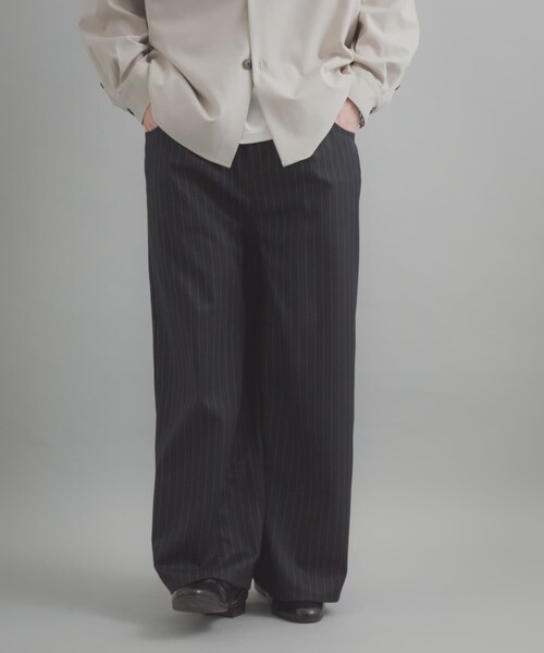 SENSE OF PLACE by URBAN RESEARCH(センスオブプレイスバイアーバンリサーチ)の「ラウンドポケットワンタックワイドスラックス(その他パンツ・メンズ・BROWN/NAVY ST・M/L)」の18枚目の写真