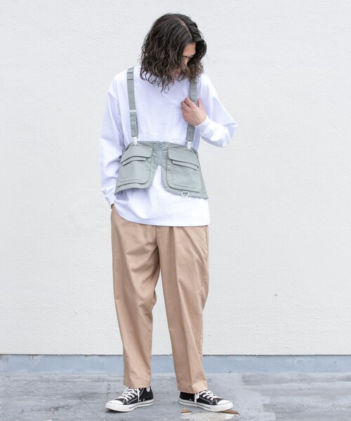 ITEMS URBANRESEARCH（アイテムズ アーバンリサーチ）の「2WAYユーティリティバッグベスト（ベスト・レディース・KHAKI/BEIGE/L.CHARCOAL・one）」の9枚目の写真