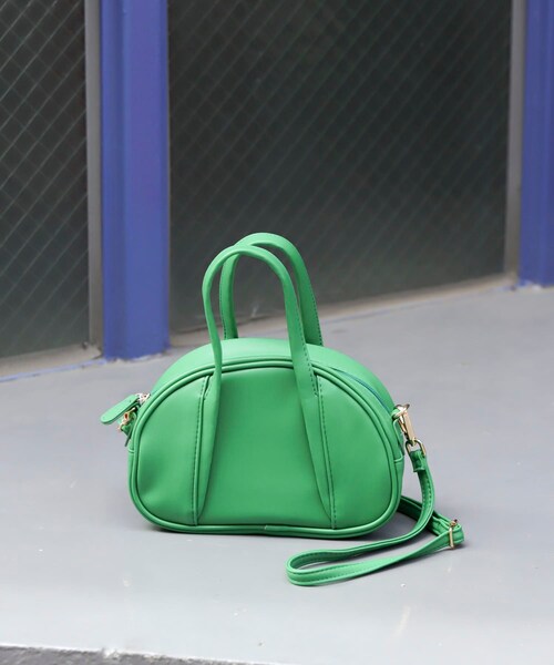 SENSE OF PLACE by URBAN RESEARCH（センスオブプレイスバイアーバンリサーチ）の「ボーリングバッグ（ハンドバッグ・レディース・IVORY/BLACK/GREEN/PINK/BLUE・One/one）」の3枚目の写真