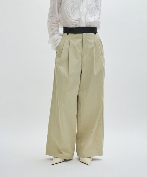 ADAM ET ROPE'（アダムエロペ）の「【EMOELLE】バイカラーベルトドレスパンツ（その他パンツ・レディース・ブラウン/ベージュ系/ピンク系/ブラック系/オフホワイト/カーキ系/キャメル系/グリーン系/ブラック/キナリ/ブルー系・36/38/34）」の19枚目の写真