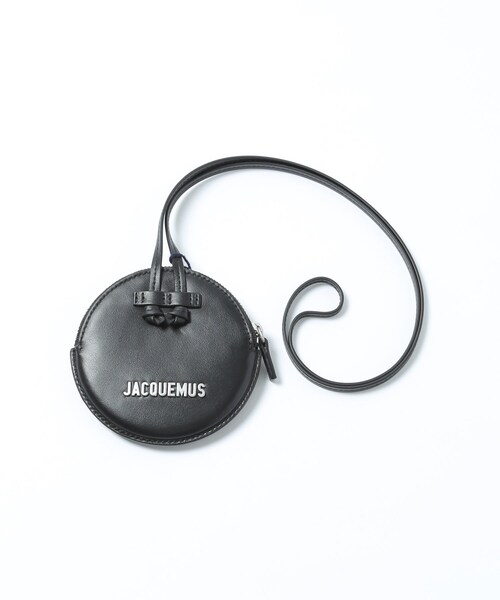 ADAM ET ROPE'(アダムエロペ)の「MENS【JACQUEMUS】LE PITCHOU(コインケース・メンズ・ブラック・F)」の2枚目の写真