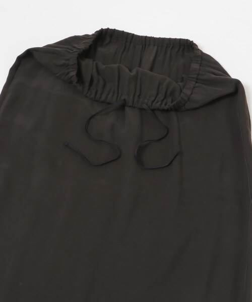 URBAN RESEARCH（アーバンリサーチ）の「キュプラレーヨンギャザーIラインスカート（スカート・レディース・BROWN/BEIGE・36/38）」の12枚目の写真