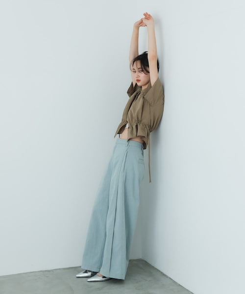 SENSE OF PLACE by URBAN RESEARCH(センスオブプレイスバイアーバンリサーチ)の「デニムライクスラックス(デニムパンツ・レディース・ONE WASH/BLACK/L.INDIGO・S/M)」の2枚目の写真