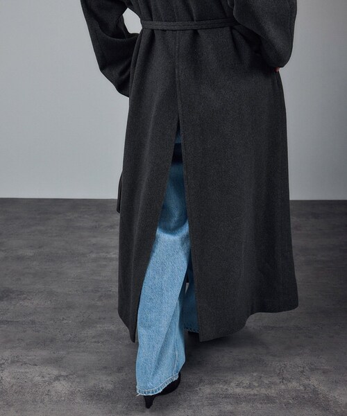 ADAM ET ROPE'(アダムエロペ)の「ピュアカシミヤナロートレンチコート(トレンチコート・レディース・キャメル/チャコール・F)」の21枚目の写真