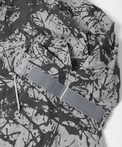 EKAL（エカル）の「mountain research　Splatrail Parka（マウンテンパーカー・メンズ・Gray CCL・S/M/L/XL）」の10枚目の写真