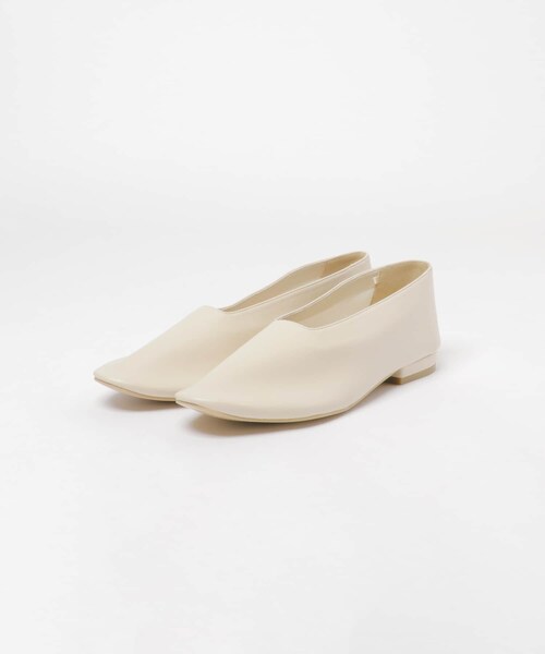 SENSE OF PLACE by URBAN RESEARCH（センスオブプレイスバイアーバンリサーチ）の「甲深ソフトフラットシューズ（パンプス・レディース・IVORY/BLACK/BROWN/SILVER・S/M/L）」の7枚目の写真