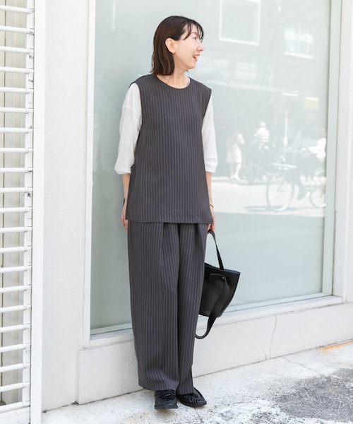 ITEMS URBANRESEARCH（アイテムズ アーバンリサーチ）の「ピンストライプベストパンツセット（セットアップ・レディース・CHA/BEG・Free）」の8枚目の写真