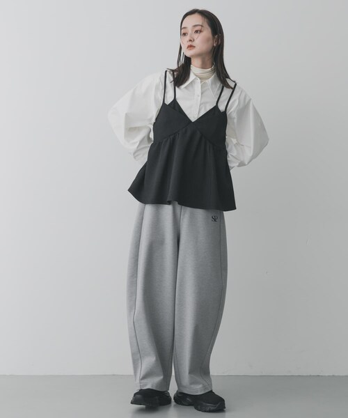 SENSE OF PLACE by URBAN RESEARCH（センスオブプレイスバイアーバンリサーチ）の「ワンポイントシシュウスウェットパンツ（スウェットパンツ・レディース・GRAY/BLACK・S/M）」の20枚目の写真
