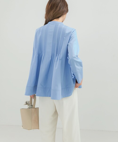 URBAN RESEARCH ROSSO（アーバンリサーチロッソ）の「フレアシルエットピンタックブラウス（シャツ/ブラウス・レディース・OFF WHITE/BLUE・Free）」の19枚目の写真