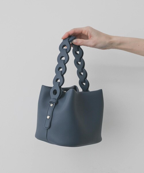 SENSE OF PLACE by URBAN RESEARCH（センスオブプレイスバイアーバンリサーチ）の「チェーンハンドルパフバッグ（ショルダーバッグ・レディース・BLACK/L.BLUE/IVORY・One）」の22枚目の写真