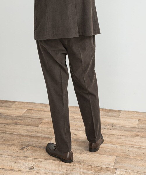 URBAN RESEARCH DOORS（アーバンリサーチドアーズ）の「LIFE STYLE TAILOR　コーデュロイコンフォータブルパンツ（スラックス・メンズ・BLUE GRAY/OLIVE/BROWN・S/M/L/XL）」の19枚目の写真