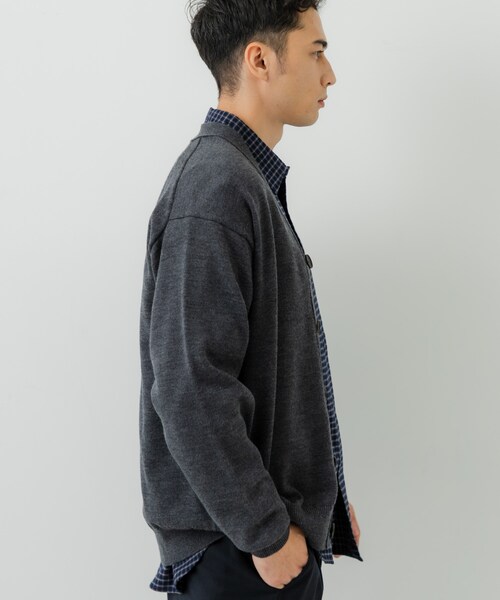 URBAN RESEARCH（アーバンリサーチ）の「CASH FEEL W/MID CARDIGAN（カーディガン/ボレロ・メンズ・BLACK/CHARCOAL/BROWN・M/L）」の6枚目の写真