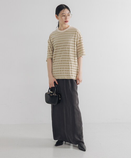 URBAN RESEARCH（アーバンリサーチ）の「ベロアボーダーカットソー（Tシャツ/カットソー・レディース・BEIGE/DARK BROWN・FREE）」の18枚目の写真