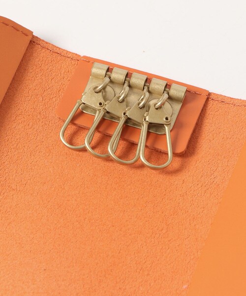 ITEMS URBANRESEARCH（アイテムズ アーバンリサーチ）の「U.O.Leather Key Case（キーケース/キーアクセサリー・メンズ・BLK/ORG・-）」の10枚目の写真