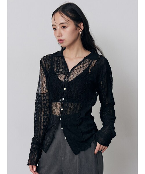 MURUA（ムルーア）の「レースパッチワークカーデトップス【WEB限定】（カーディガン/ボレロ・レディース・アイボリー/ブラック・F）」の2枚目の写真