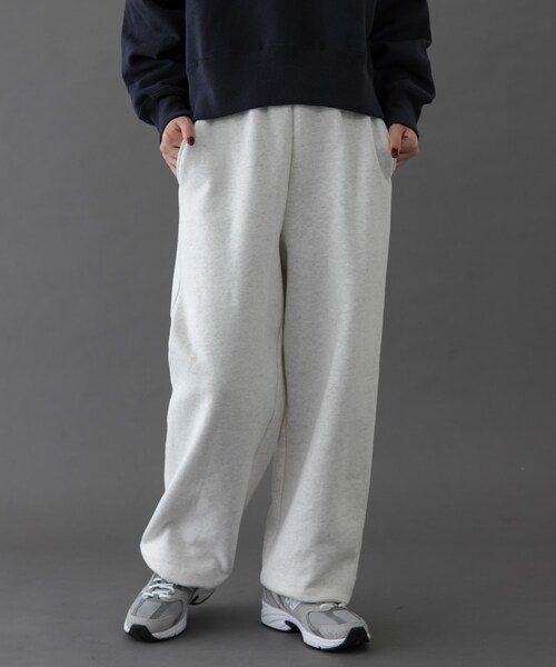 URBAN RESEARCH DOORS（アーバンリサーチドアーズ）の「FORK&SPOON　リサイクルコットン裏毛スウェットパンツ（スウェットパンツ・レディース・NAVY/OATMEAL/DARKPURPLE・1/2）」の17枚目の写真