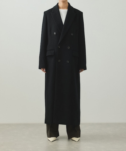 ADAM ET ROPE'（アダムエロペ）の「【EMOELLE】ピークドラペルダブルコート（チェスターコート・レディース・ブラック/ベージュ系・36/38）」の2枚目の写真