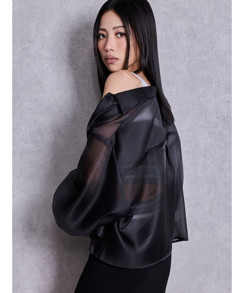 GYDA(ジェイダ)の「シアーショートシャツ(シャツ/ブラウス・レディース・オフホワイト/ブラック・F)」の2枚目の写真